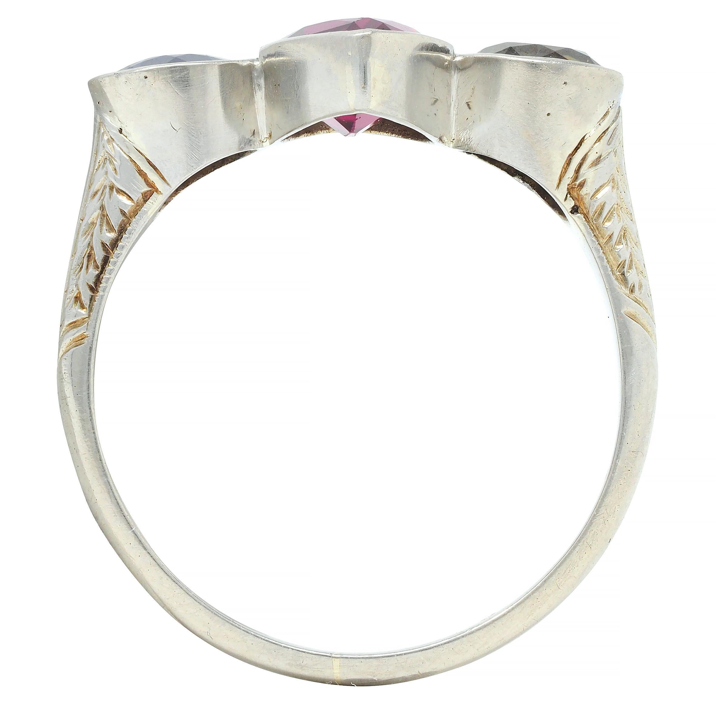 Art Deco 1.92 CTW Ruby Sapphire Fancy Green Diamond 14 Karat White Gold Ring 4