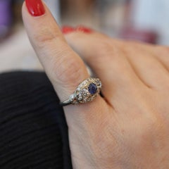 Anello ART DECO 1920 in oro bianco 18Kt con 1,36 carati di diamanti e zaffiri