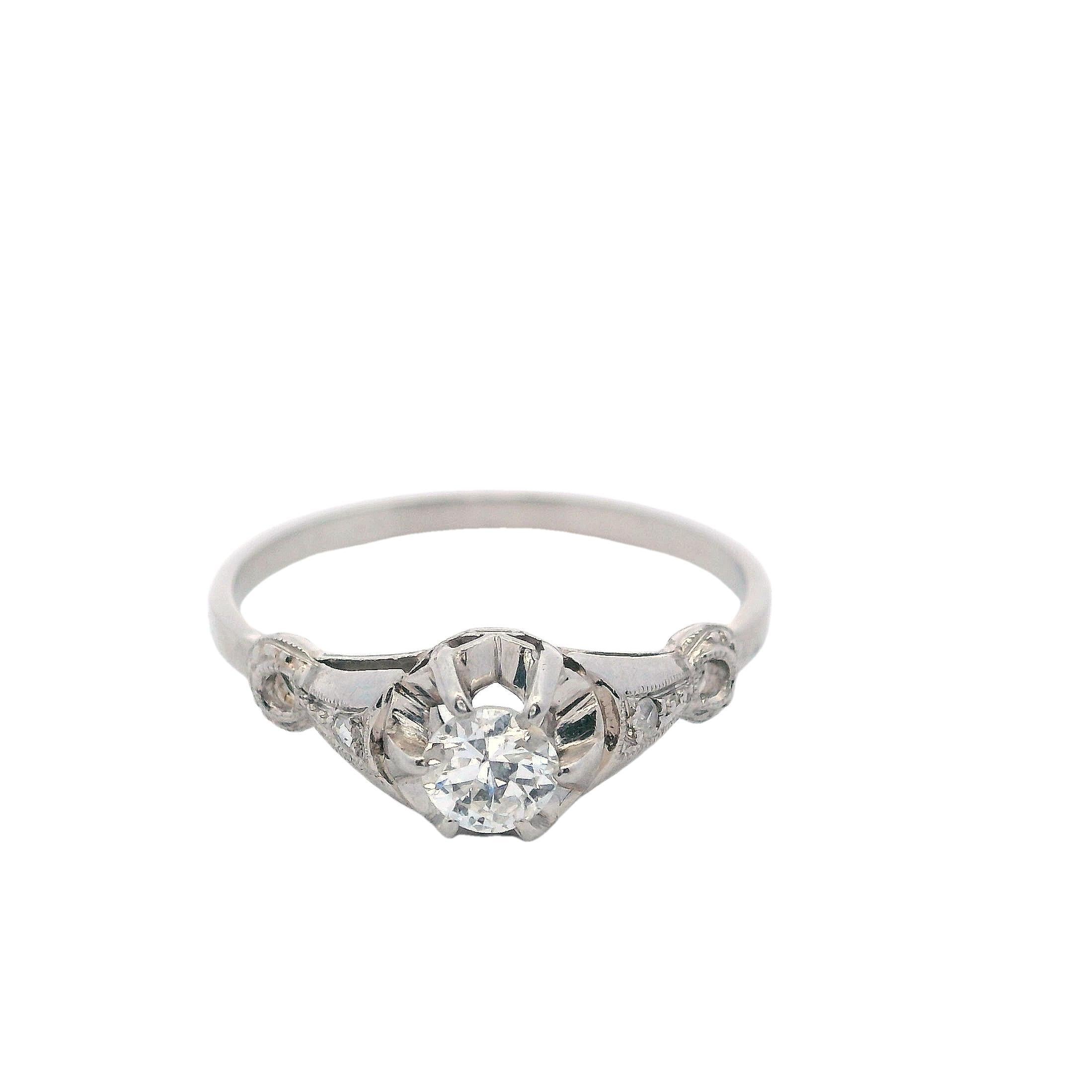 Art Deco 1920 Verlobungsring aus Platin mit Diamanten (Art déco) im Angebot
