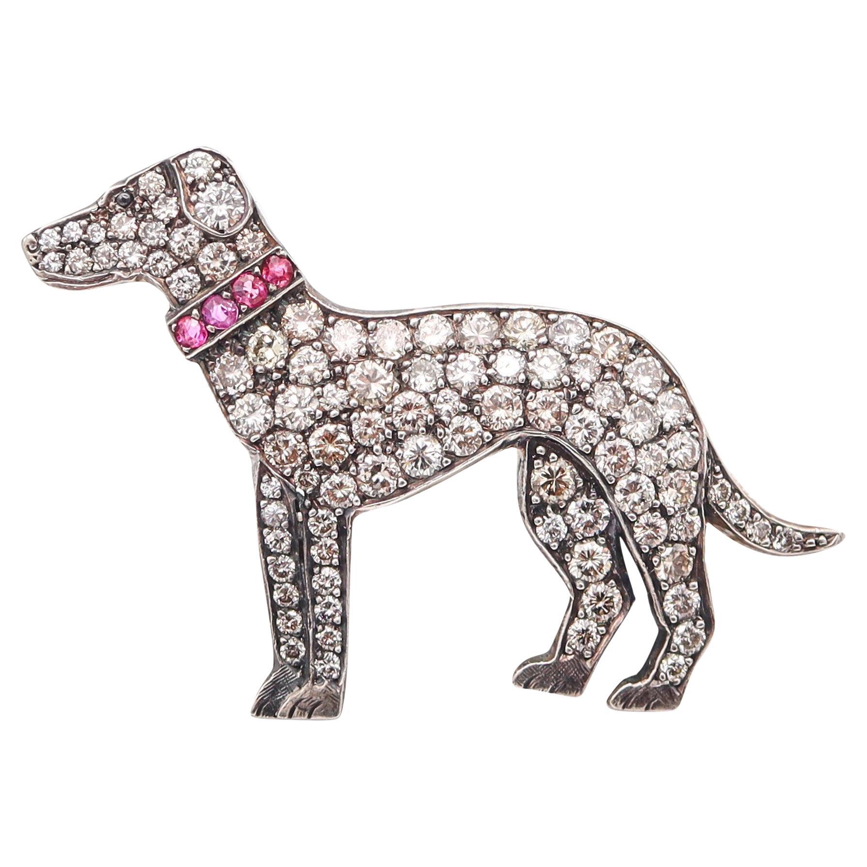 ART DECO 1920 Broche de perro europeo Oro de 18 quilates Plata 5,24 qt Diamantes y rubíes