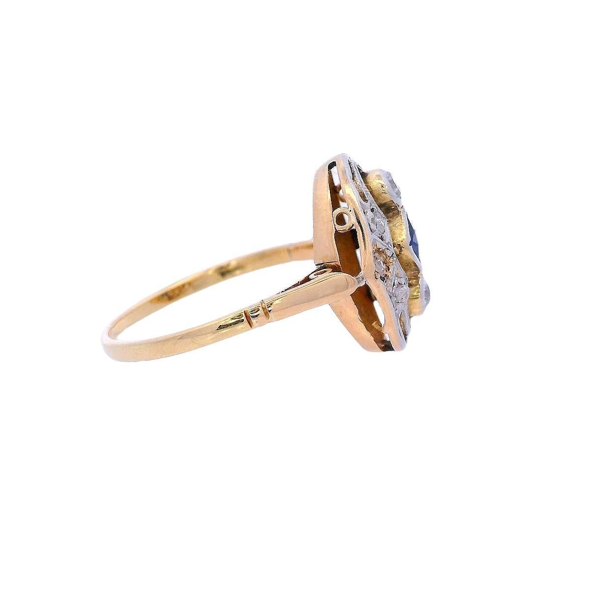 Bague filigrane Art déco 1920 en or 18 carats et platine avec diamants et saphirs en vente 1
