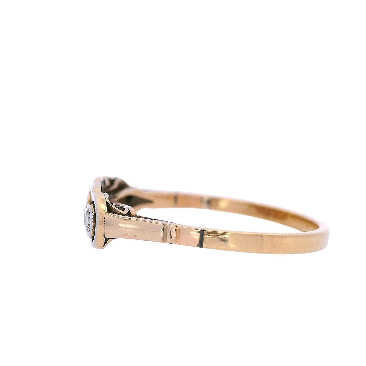 Bague Art déco 1920 en or jaune 18 carats avec diamants Unisexe en vente