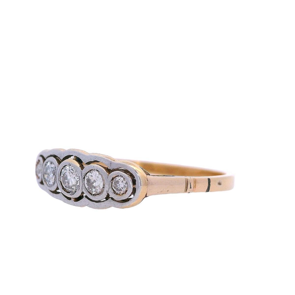 Bague Art déco 1920 en or jaune 18 carats avec diamants en vente 1