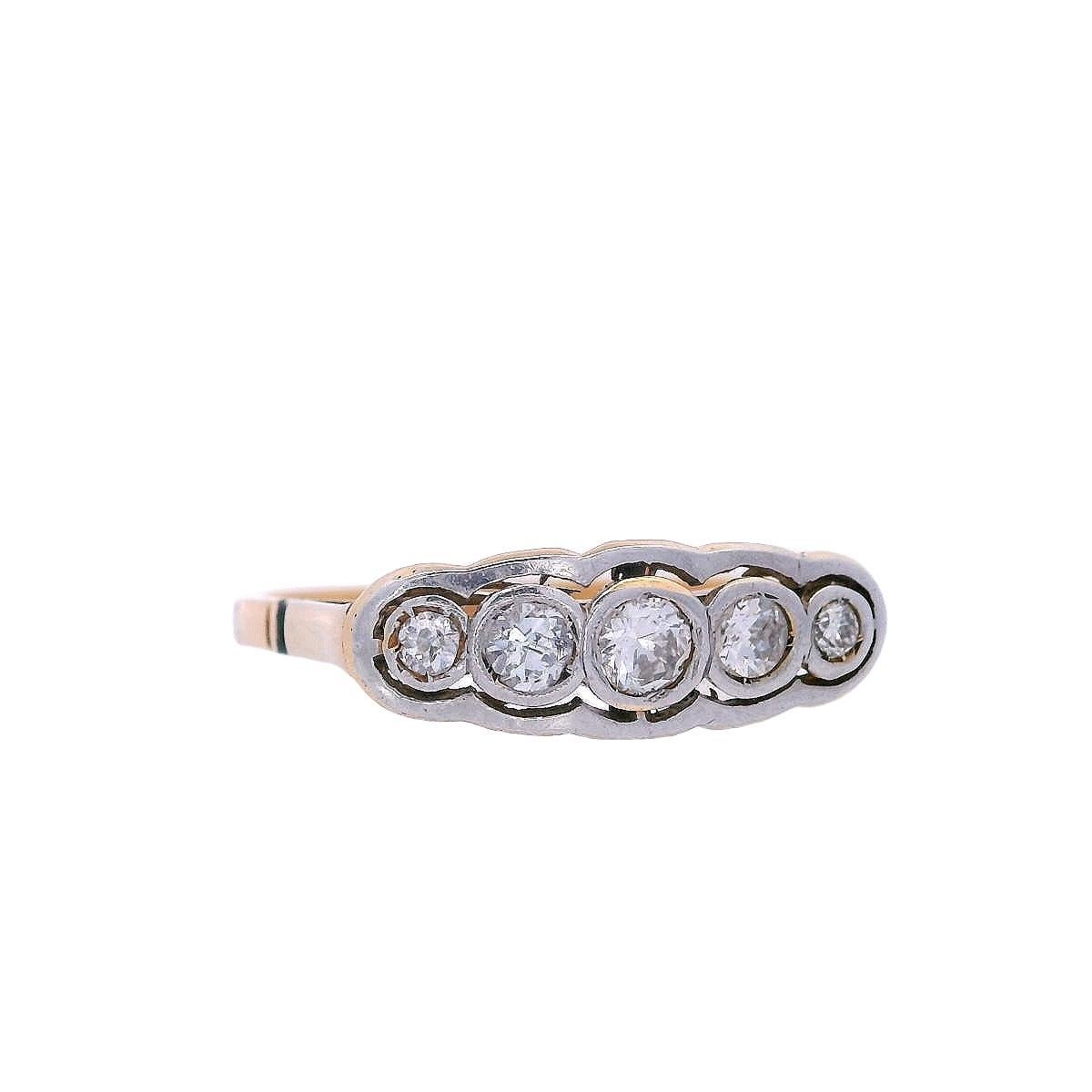 Bague Art déco 1920 en or jaune 18 carats avec diamants en vente 2