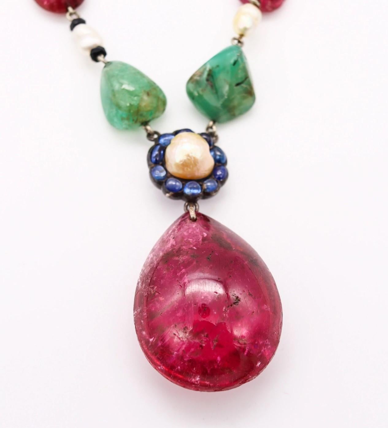 Art Deco 1920 Mughal Tutti Frutti-Halskette Silber 303.69 Karat Edelstein und Perlen (Gemischter Schliff) im Angebot