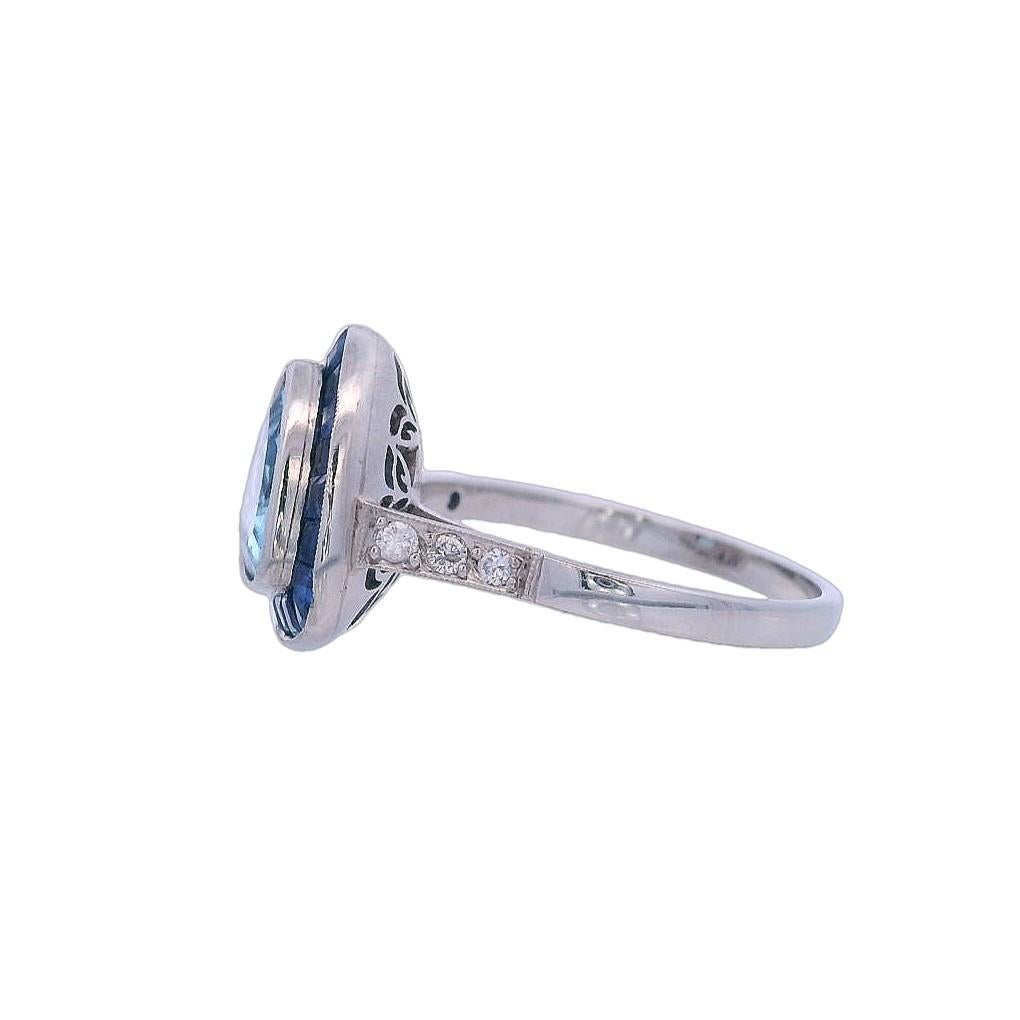 Art Deco 1920 Platinum Cocktail Ring 2.40 CTW Aquamarine, Sapphires and Diamonds For Sale 1