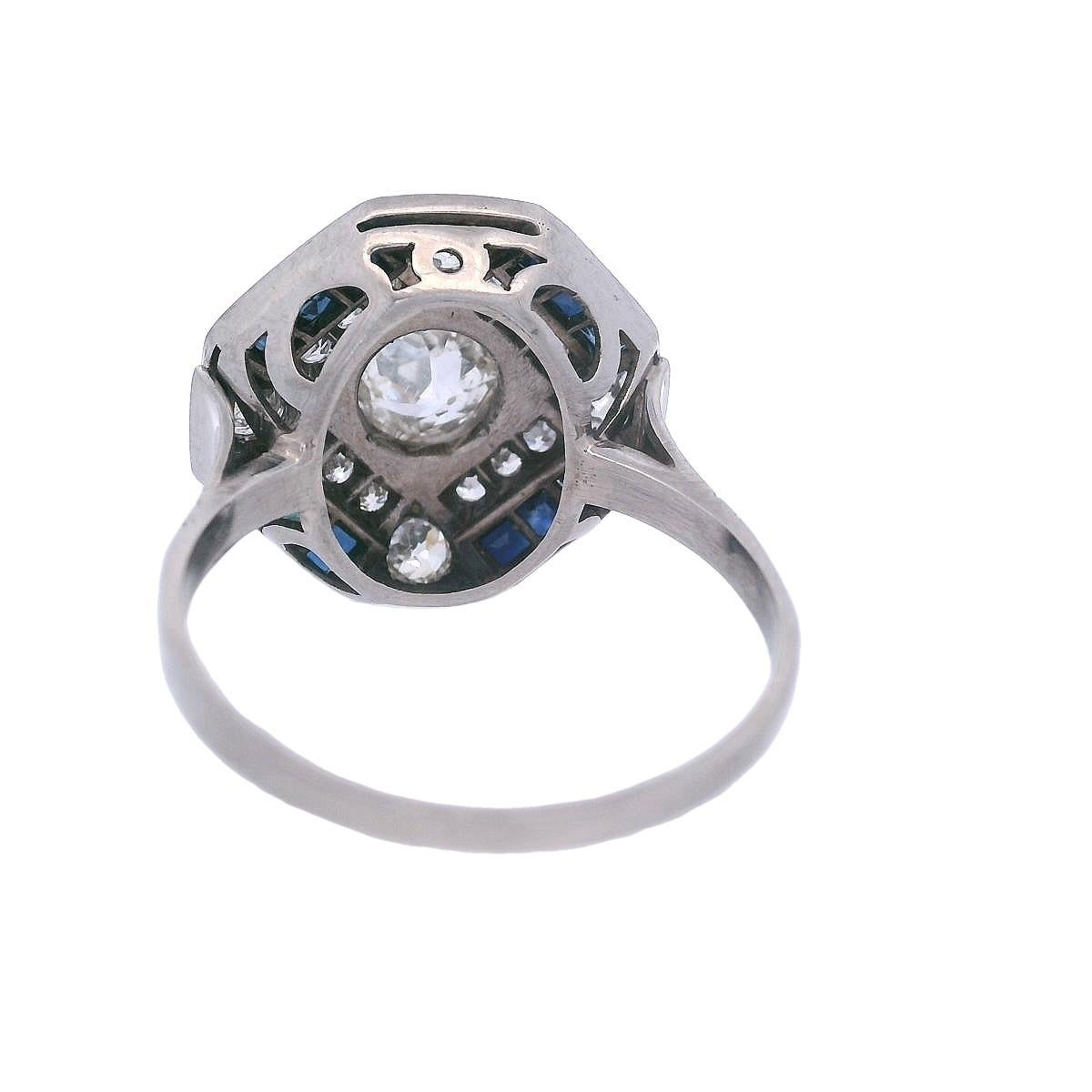 Art Deco 1920 Platinum Ring with 1.90 CTW in Old mine Diamonds and Sapphires For Sale 4