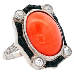 Art Deco 1920 Platinum Ring with Diamonds, Coral and Onyx