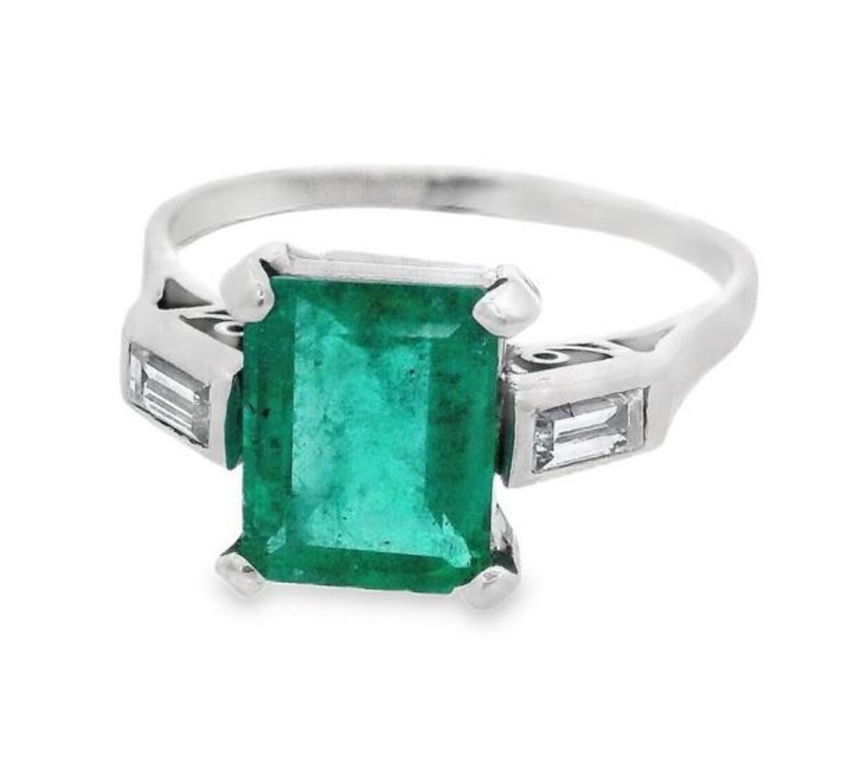 Art Deco 1920 Platinum ring with Emerald, Diamonds 2