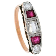 Art Deco 1920 Ring in 18kt yellow Gold and Platinum with Diamonds & Rubies