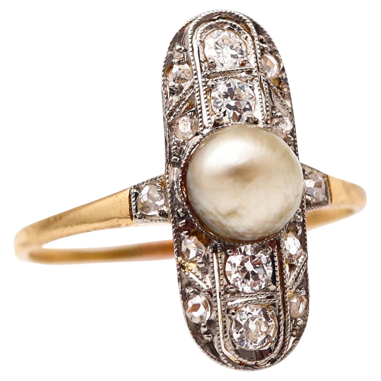 ART DECO 1920 Ring With Natural Pearl In 18Kt Yellow Gold And Rose Cut Diamonds For Sale