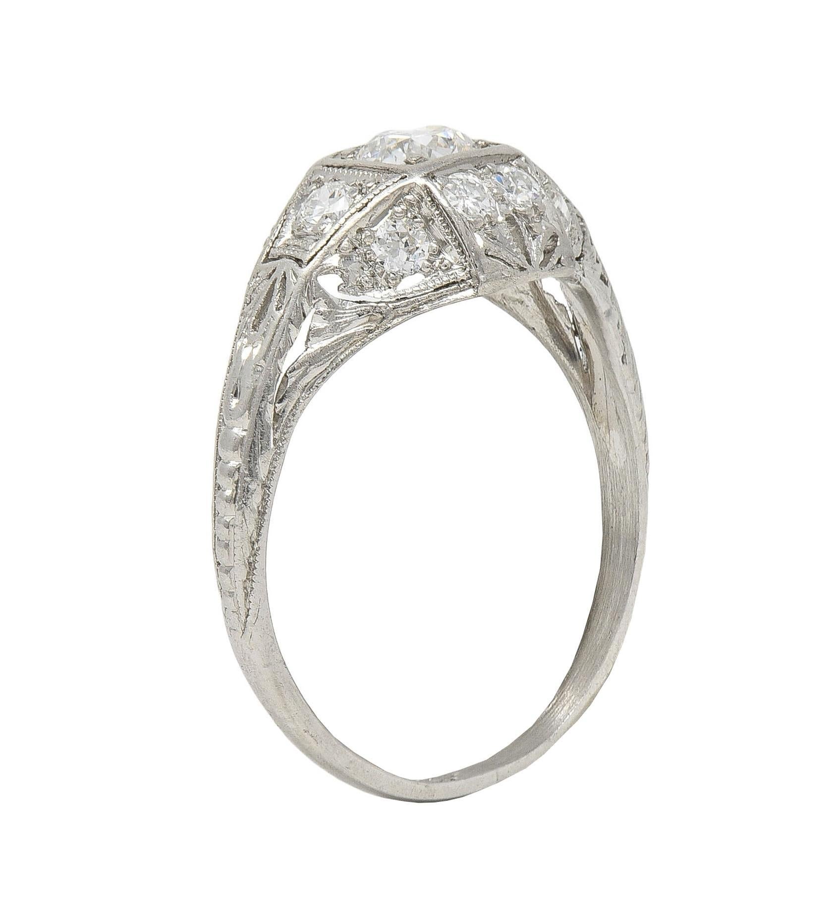 Art Deco 1920er Jahre 0,75 Karat Diamant Platin Antiker Quatrefoil Verlobungsring im Angebot 7