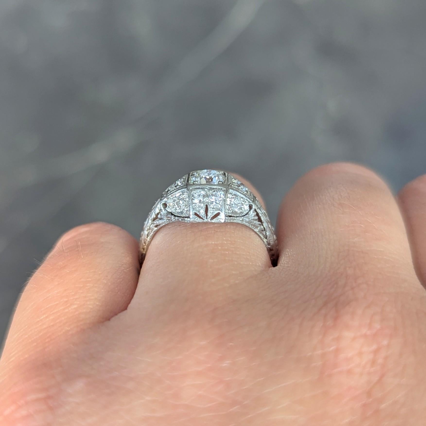 Art Deco 1920er Jahre 0,75 Karat Diamant Platin Antiker Quatrefoil Verlobungsring im Angebot 10
