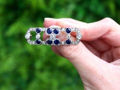 Art Deco 1920s 3.20 Carat Sapphire and 1.70 Carat Diamond White Gold Brooch
