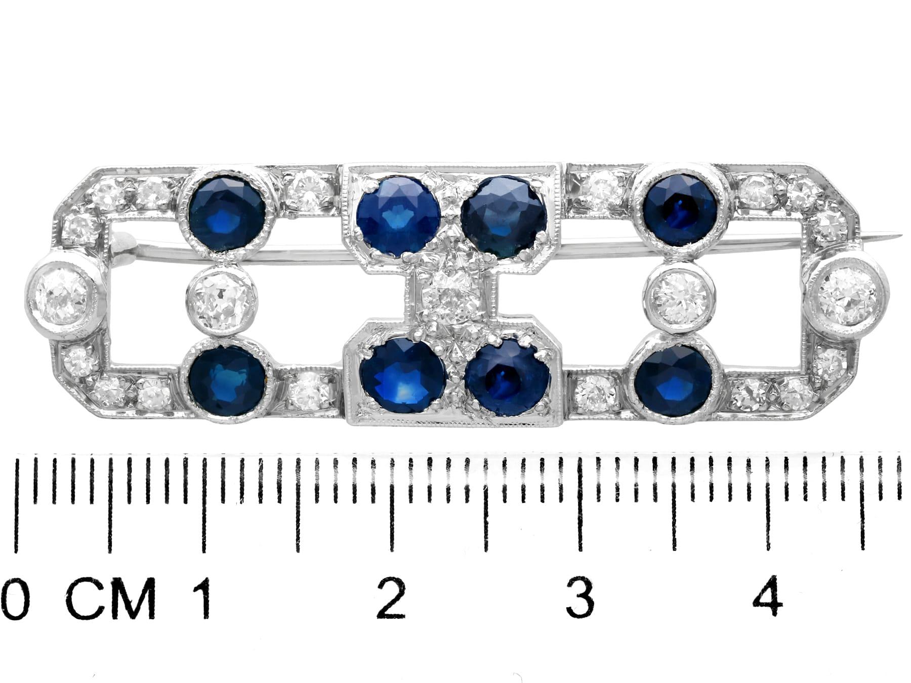 Art Deco 1920s 3.20 Carat Sapphire and 1.70 Carat Diamond White Gold Brooch For Sale 2