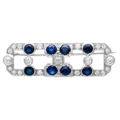 Art Deco 1920s 3.20 Carat Sapphire and 1.70 Carat Diamond White Gold Brooch