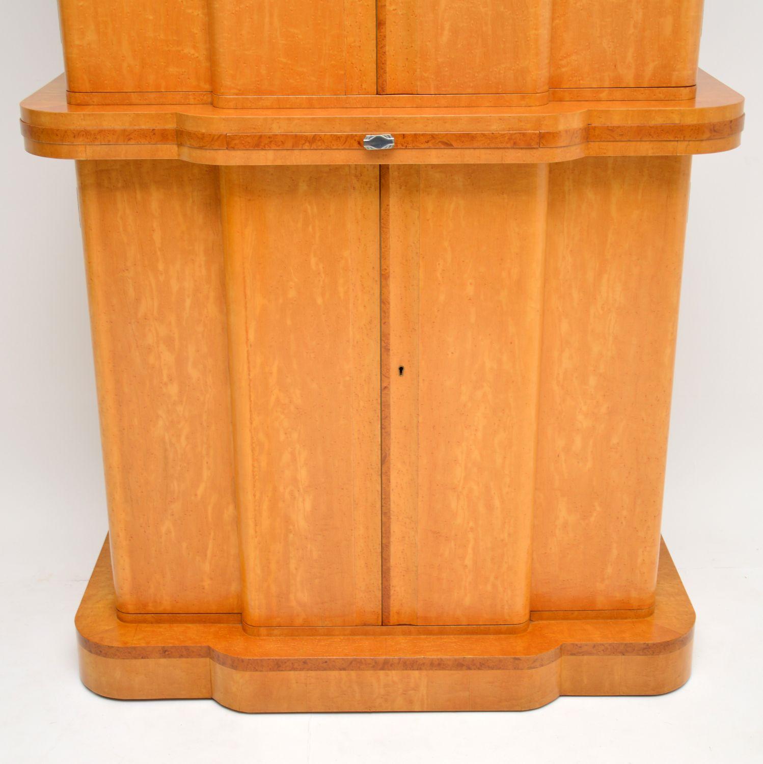 Art Deco 1920s Burr Maple and Walnut Cocktail Cabinet 1
