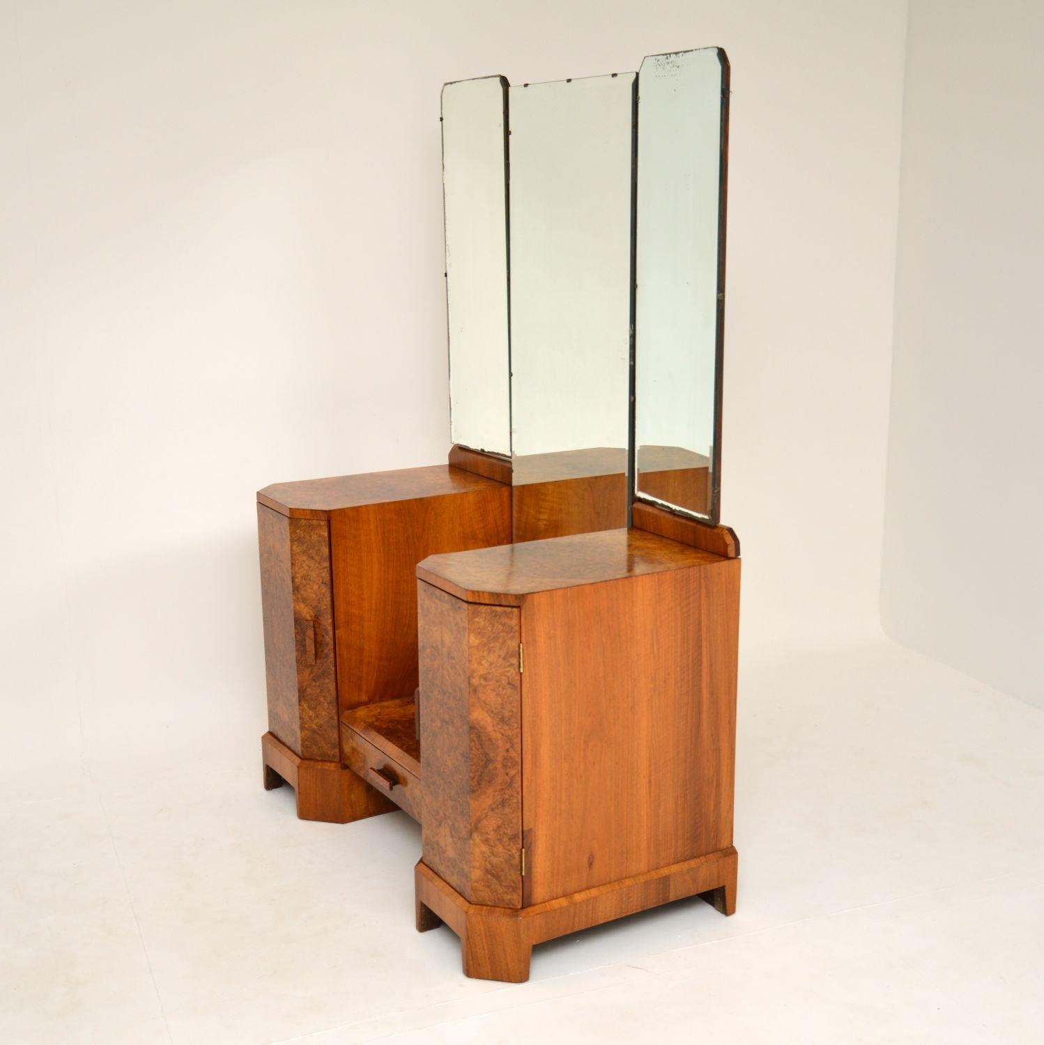 Art Deco 1920s Burr Walnut Dressing Table In Good Condition In London, GB