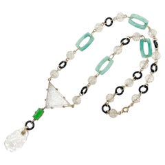 Art Deco 1920s Czechoslovakian Carved, Green and Black Glass Vintage Necklace