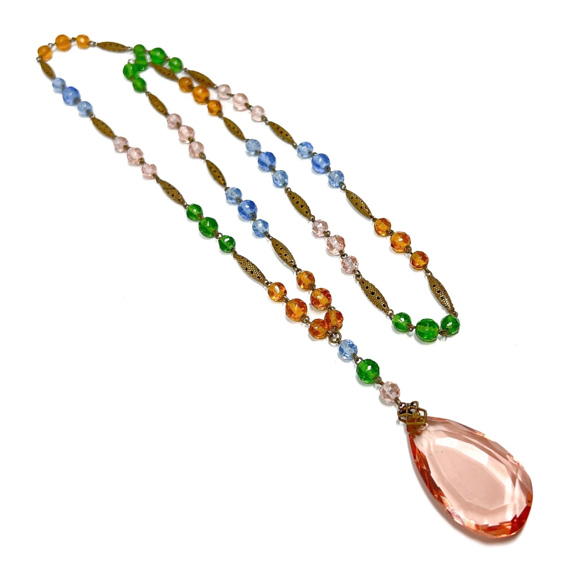 Collana con ciondolo in vetro cecoslovacco multicolore Art Déco 1920s in vendita 1