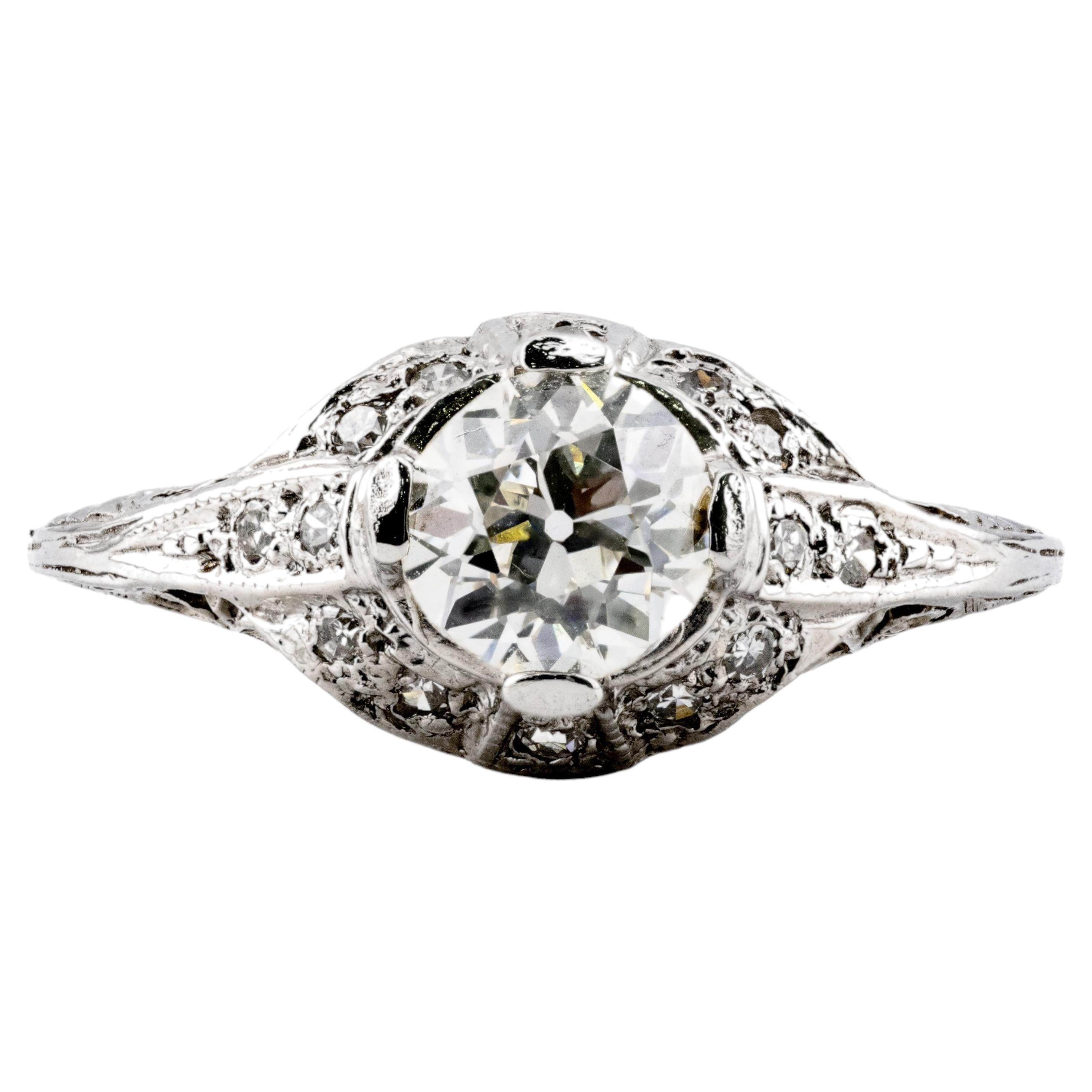Art Deco 1920's Diamond 0.90ctw Filigree Vintage Engagement Ring in Platinum