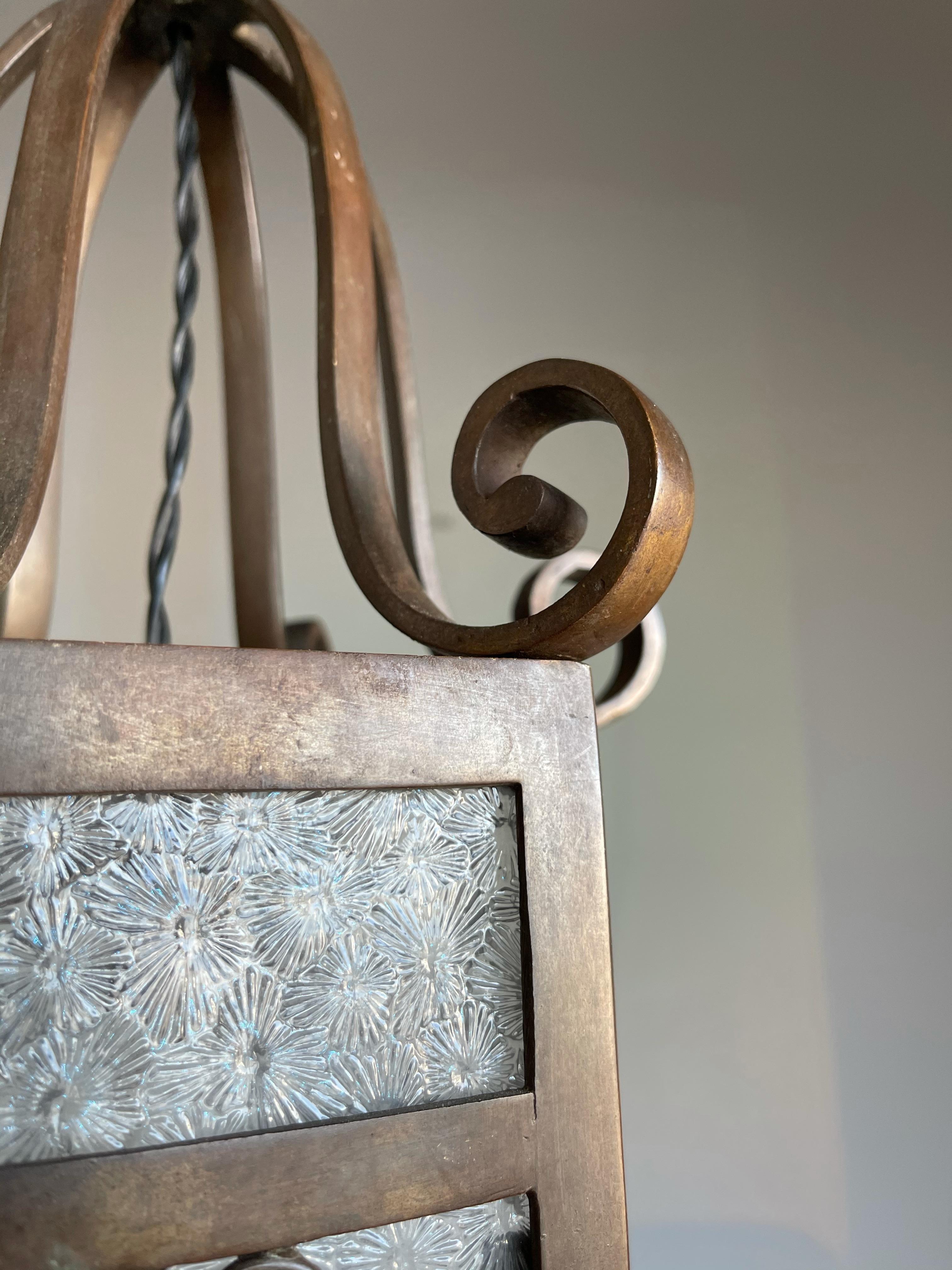 Art Deco Pendant / Lantern 1920s Fine Bronze Hexagonal Shape with Stunning Glass For Sale 9