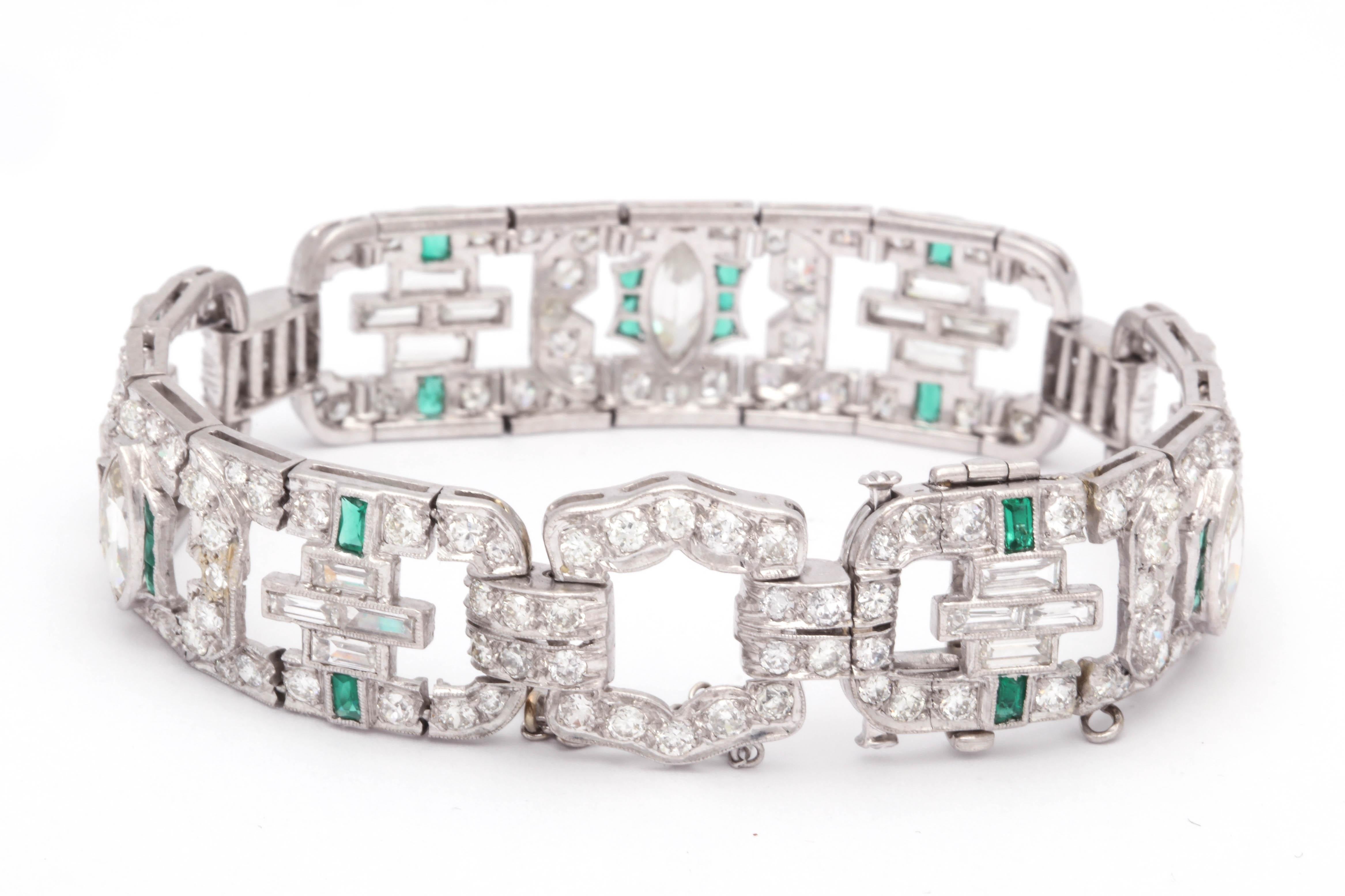 Women's Art Deco 1920s Flexible Emerald with Diamonds Platinum Open Link Bracelet