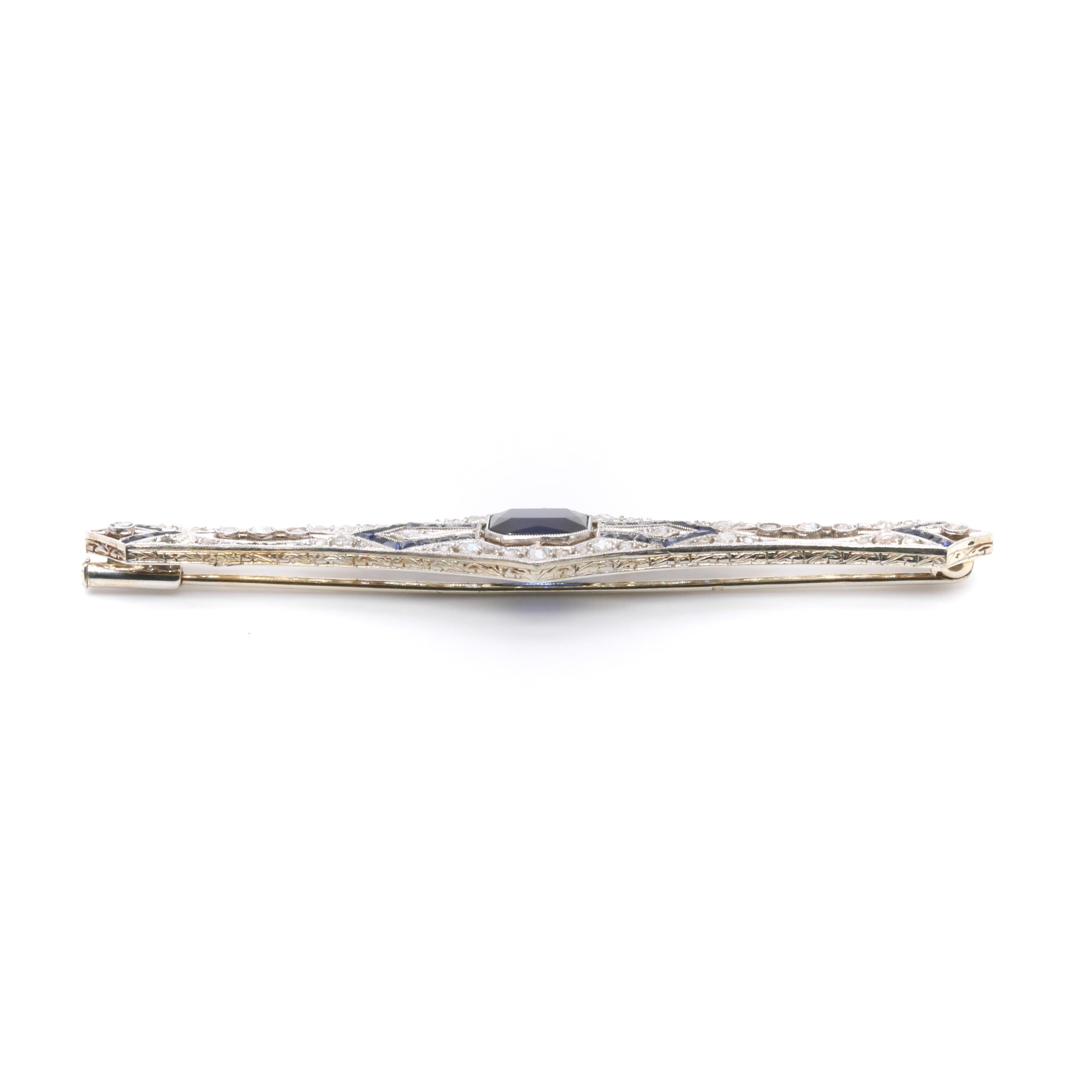 Art Deco 1920s French 18K Gold and Platinum 1.63tgw Sapphire and Diamond Brooch 3