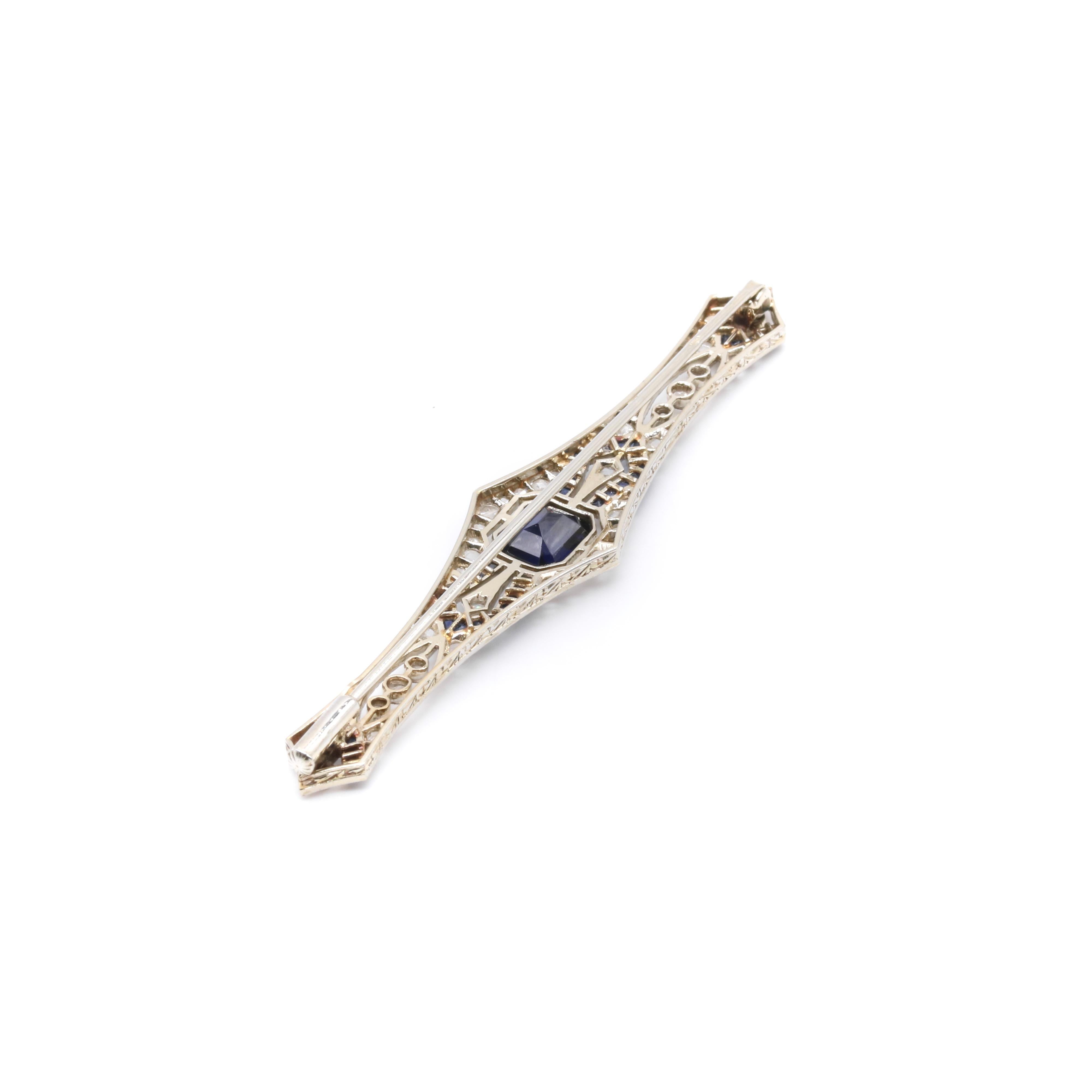 Art Deco 1920s French 18K Gold and Platinum 1.63tgw Sapphire and Diamond Brooch 4