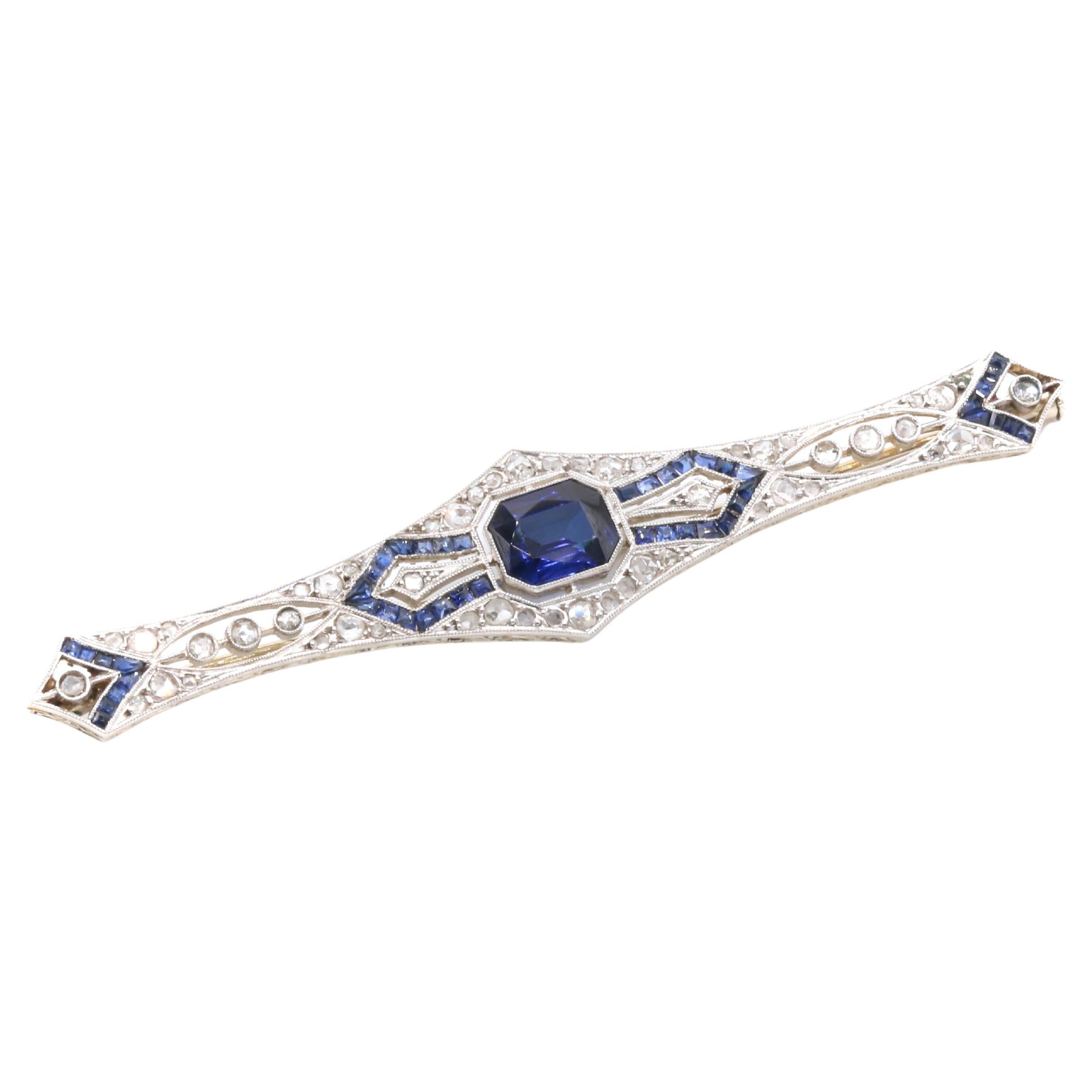 Art Deco 1920s French 18K Gold and Platinum 1.63tgw Sapphire and Diamond Brooch