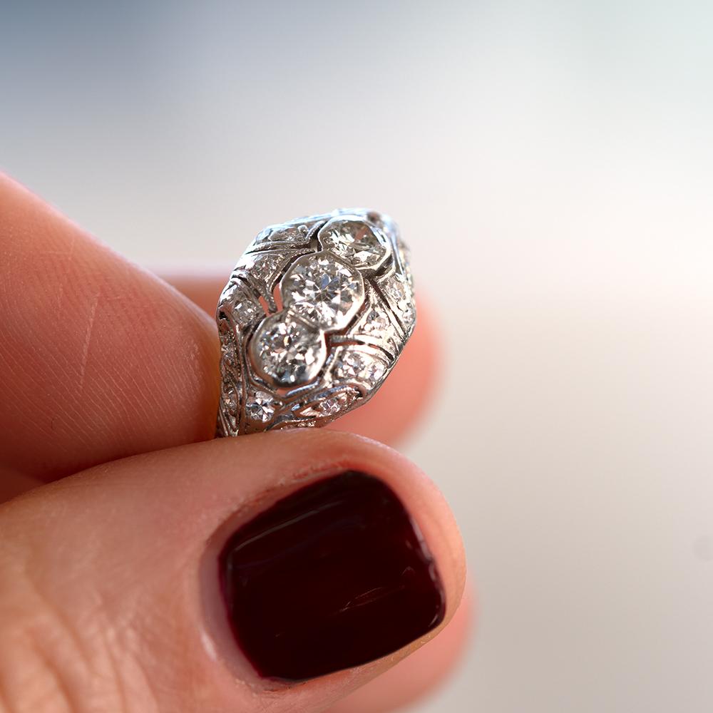 Art Deco 1920er Jahre Platin 0,62ct Diamant Verlobungsring Damen