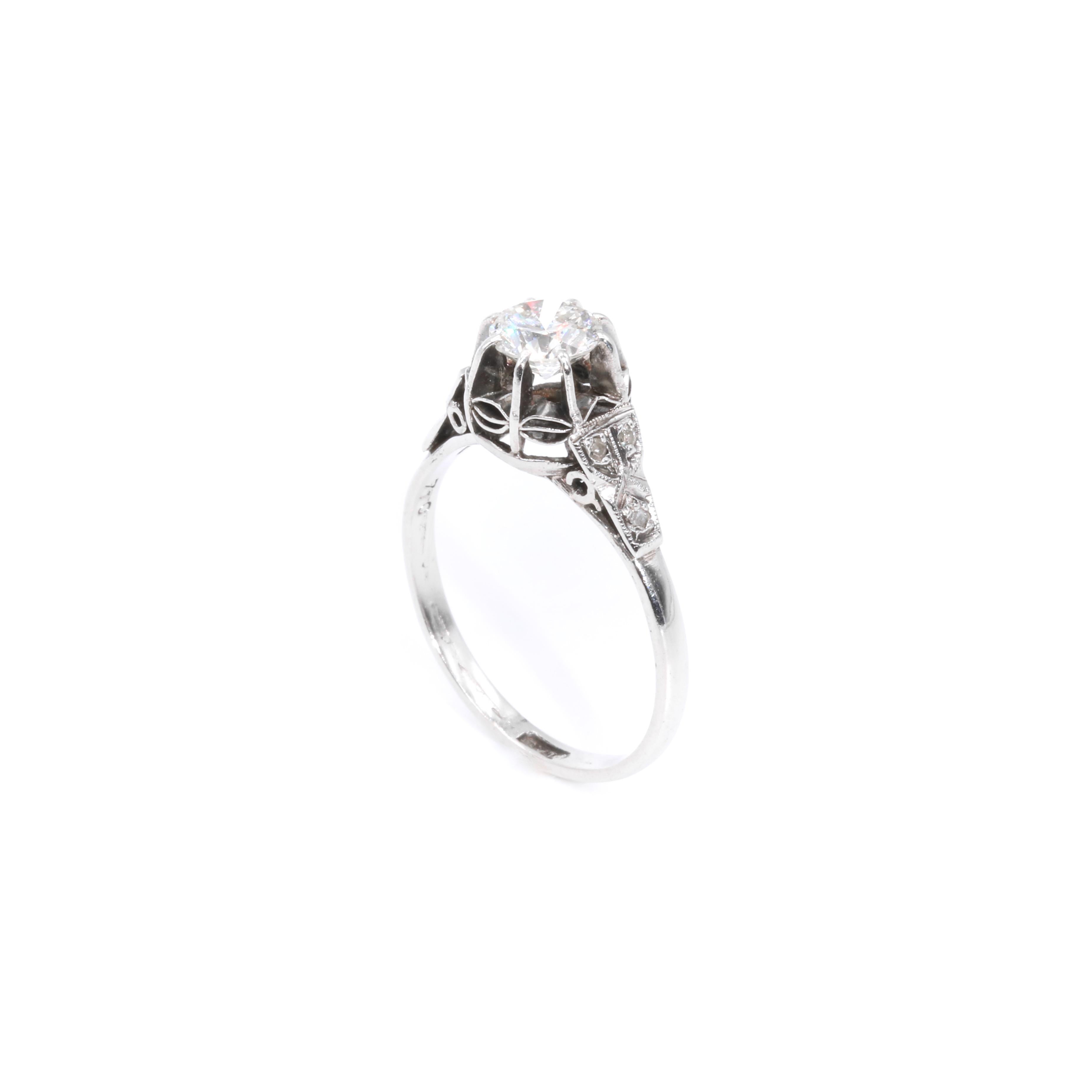 Art Deco 1920s Platinum 0.78ctw Diamond Solitaire Ring with Diamond Shoulders For Sale 3