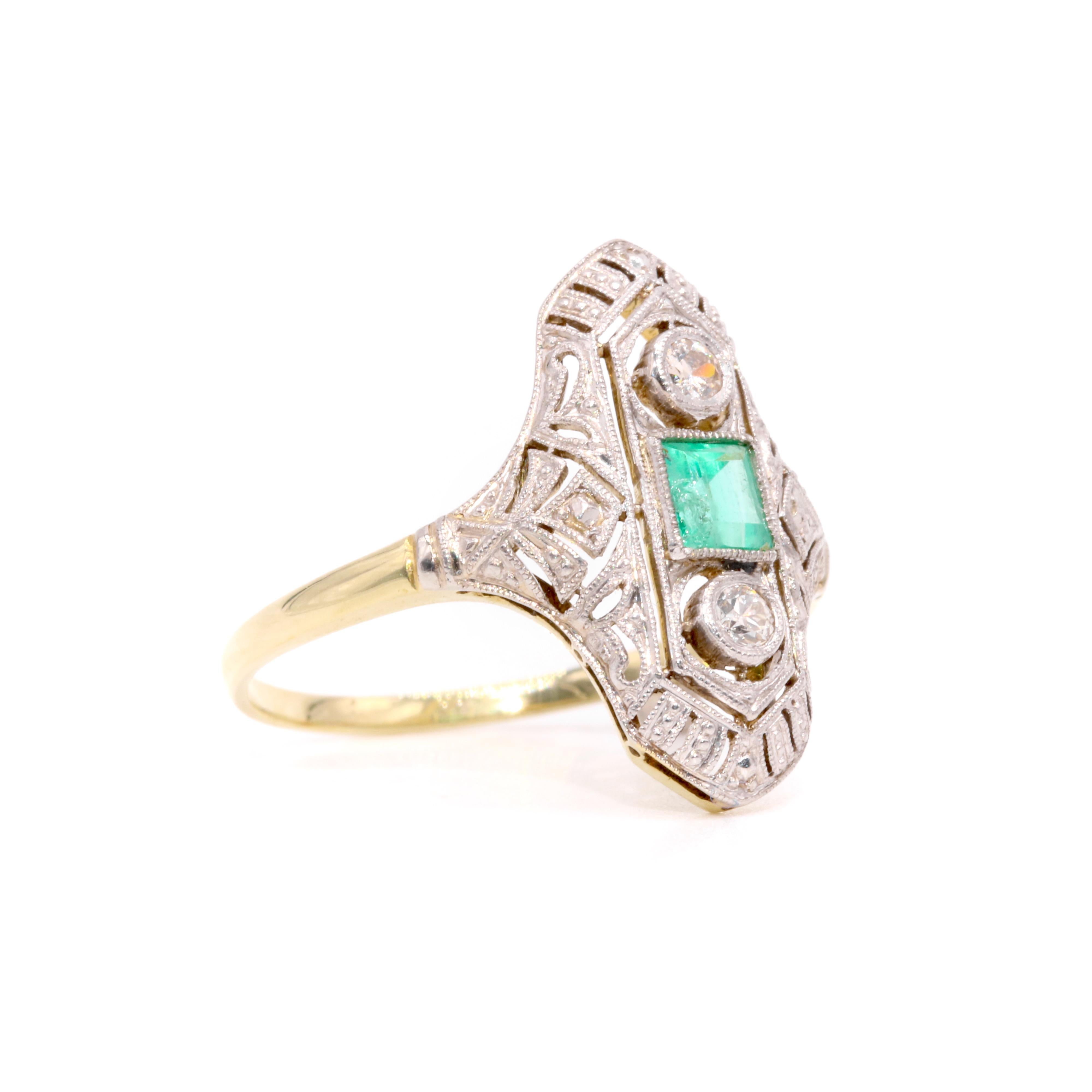 Women's or Men's Art Deco 1920s Platinum & 18K Yellow Gold Emerald & Diamond Panel Ring For Sale