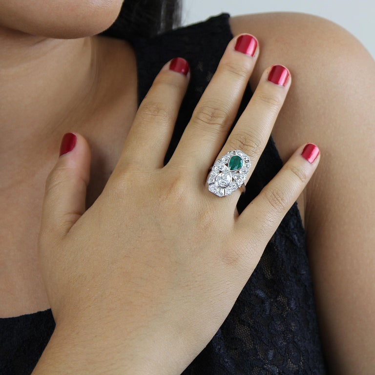 Women's Art-Deco Emerald & Diamond Ring, Pear Shaped, set in Platinum For Sale