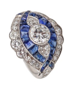 ART DECO 1925-30 Anello da cocktail in platino con 2,85 carati di diamanti e zaffiri