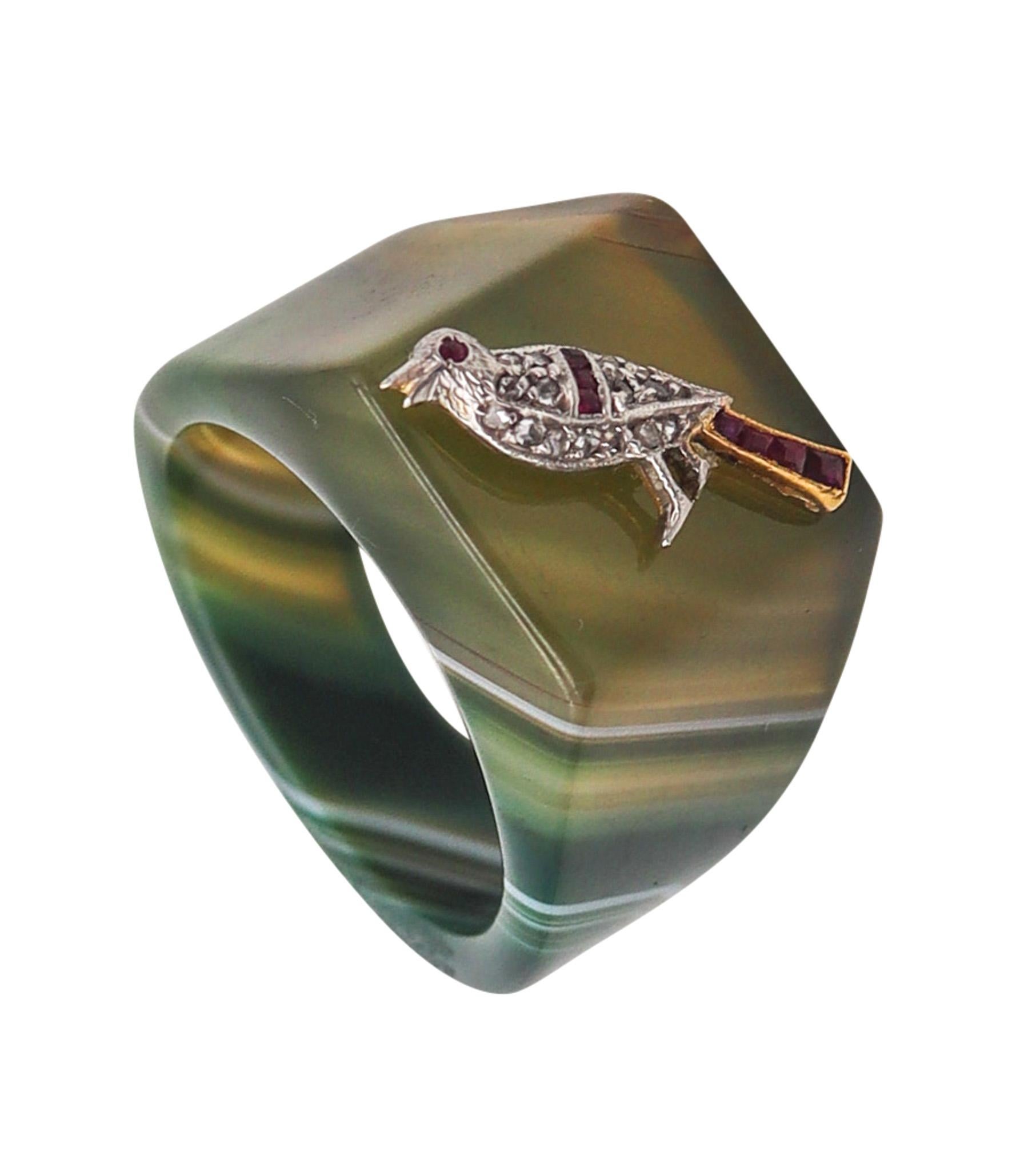 Art Deco 1925 Carved Agate Ring With Pigeon In Platinum With Diamonds And Rubies For Sale