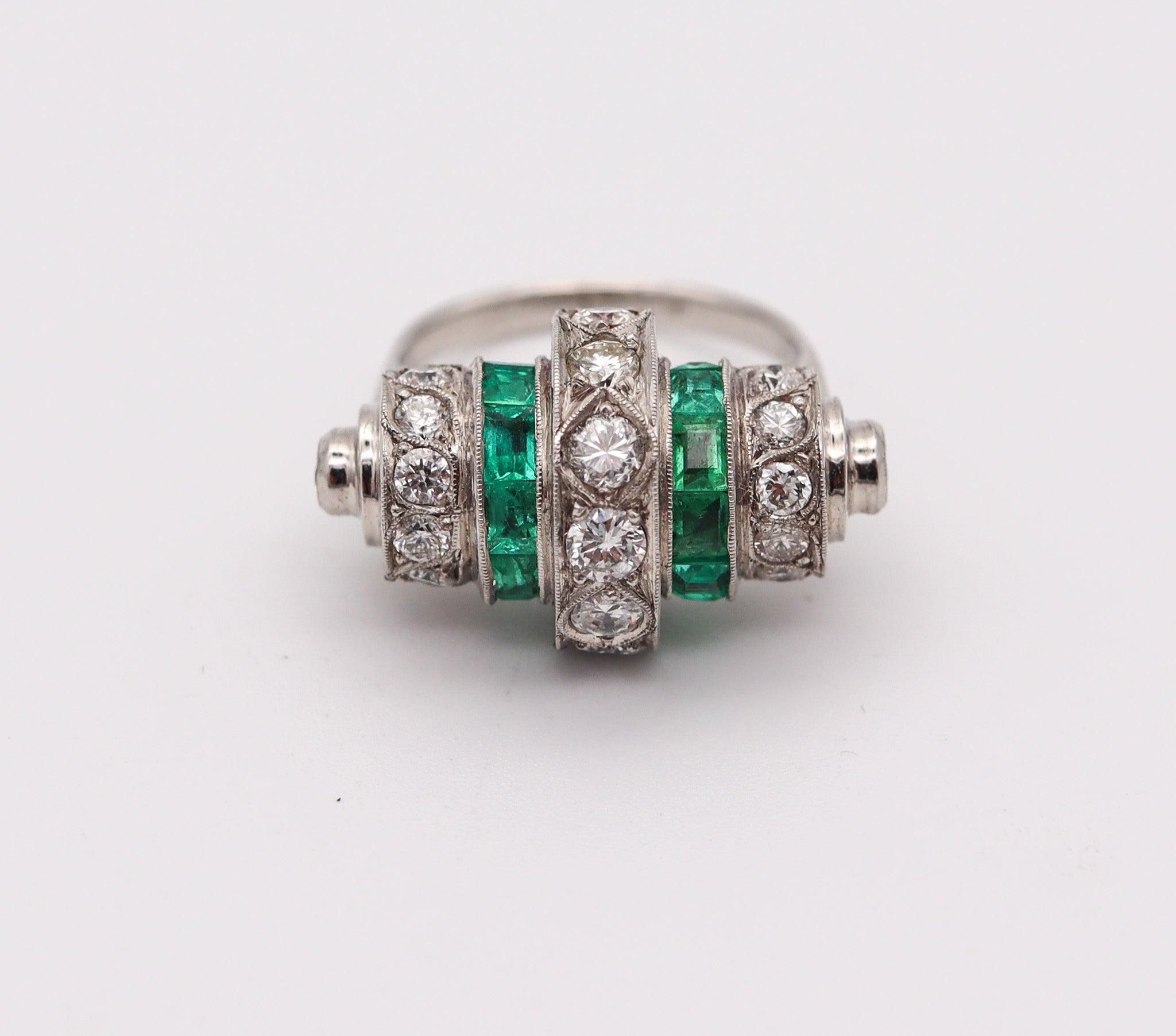 French Cut ART DECO 1925 Cocktail Geometric Ring In Platinum 3.19 Ctw Diamonds & Emeralds For Sale