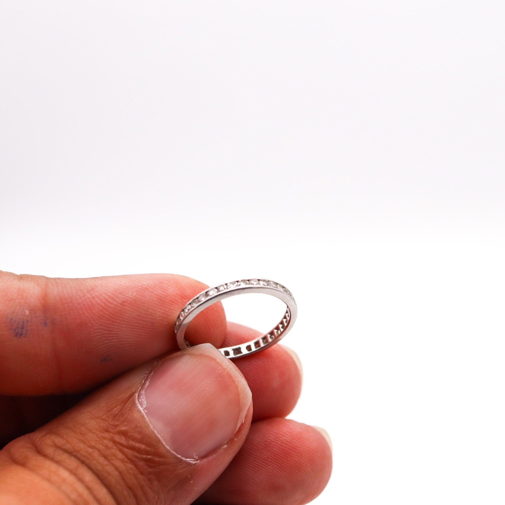 ART DECO 1925 Eternity Band Ring In Platinum With European White Diamonds In Excellent Condition For Sale In Miami, FL