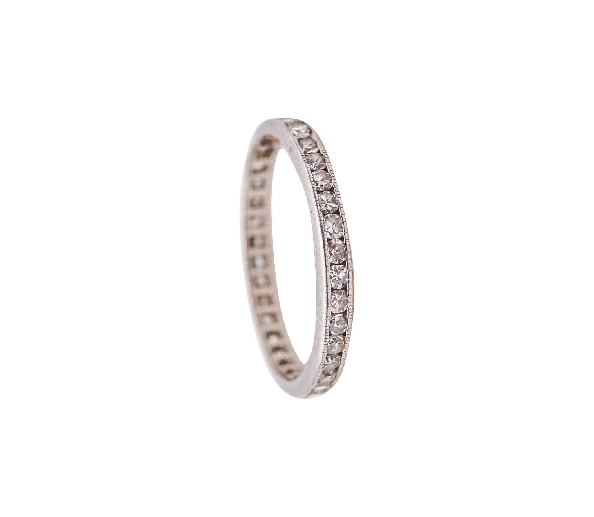 Women's ART DECO 1925 Eternity Band Ring In Platinum With European White Diamonds For Sale