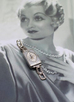 Art Deco 1925 Ladies Art Deco Bulova Wrist Watch