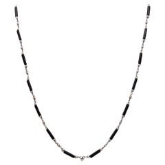 Art Deco 1925 Long Sautoir Stations Necklace In Platinum With Pearls And Onyxes