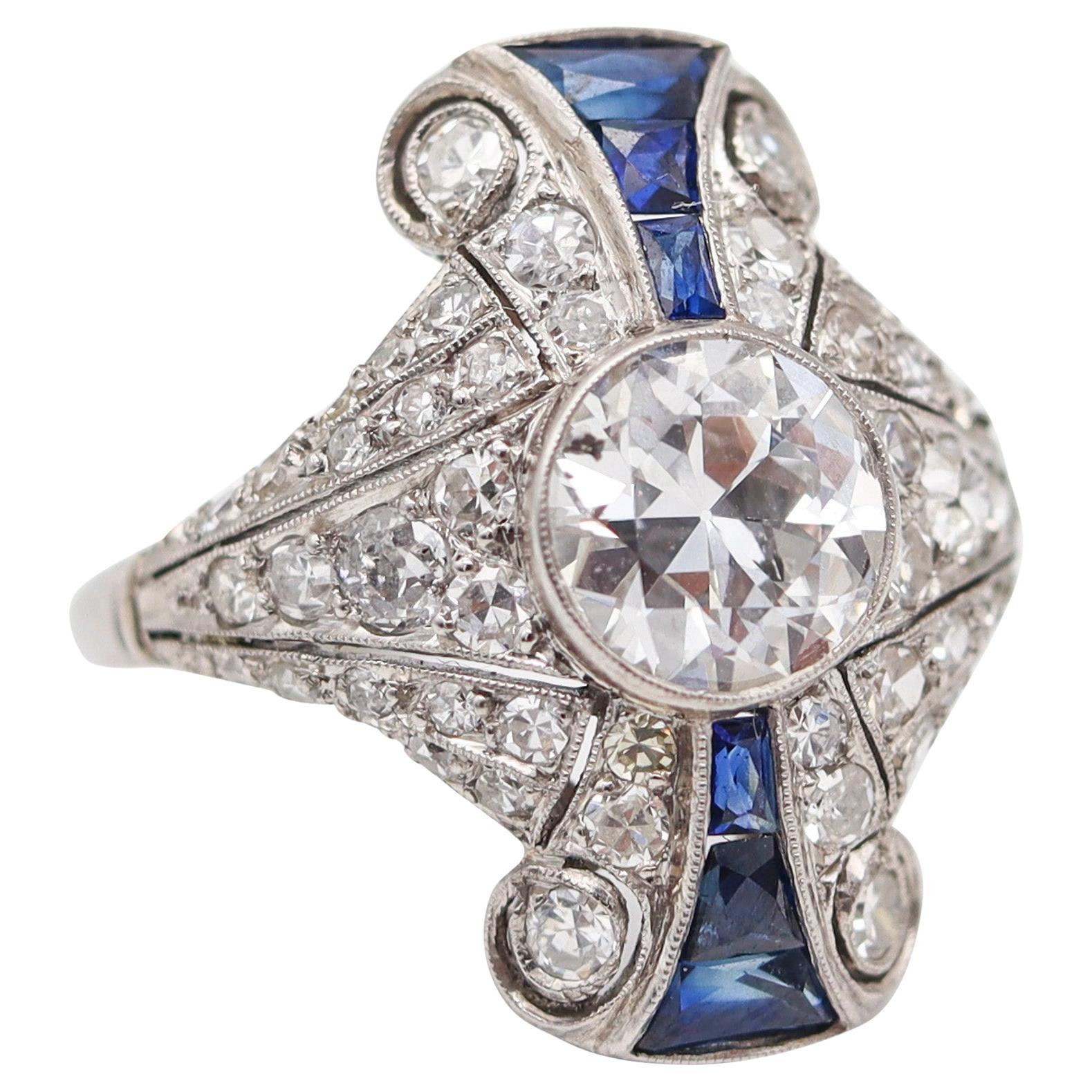 Anello ART DECO 1925 in platino con 3,65 carati di diamanti e zaffiri