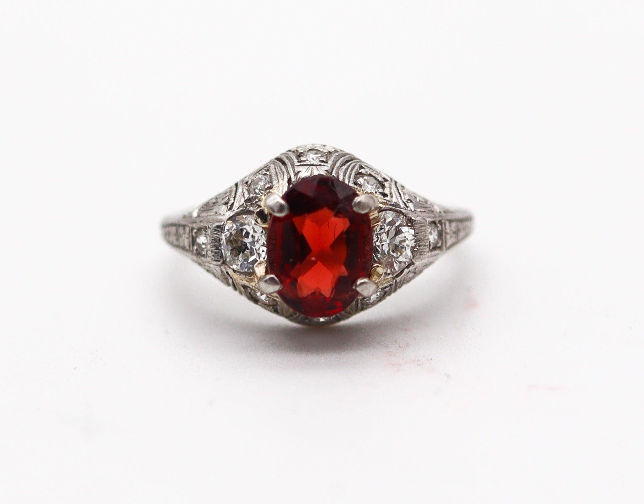 Oval Cut ART DECO 1925 Ring In .900 Platinum With 1.22 Cts In Diamonds And Red Garnet For Sale