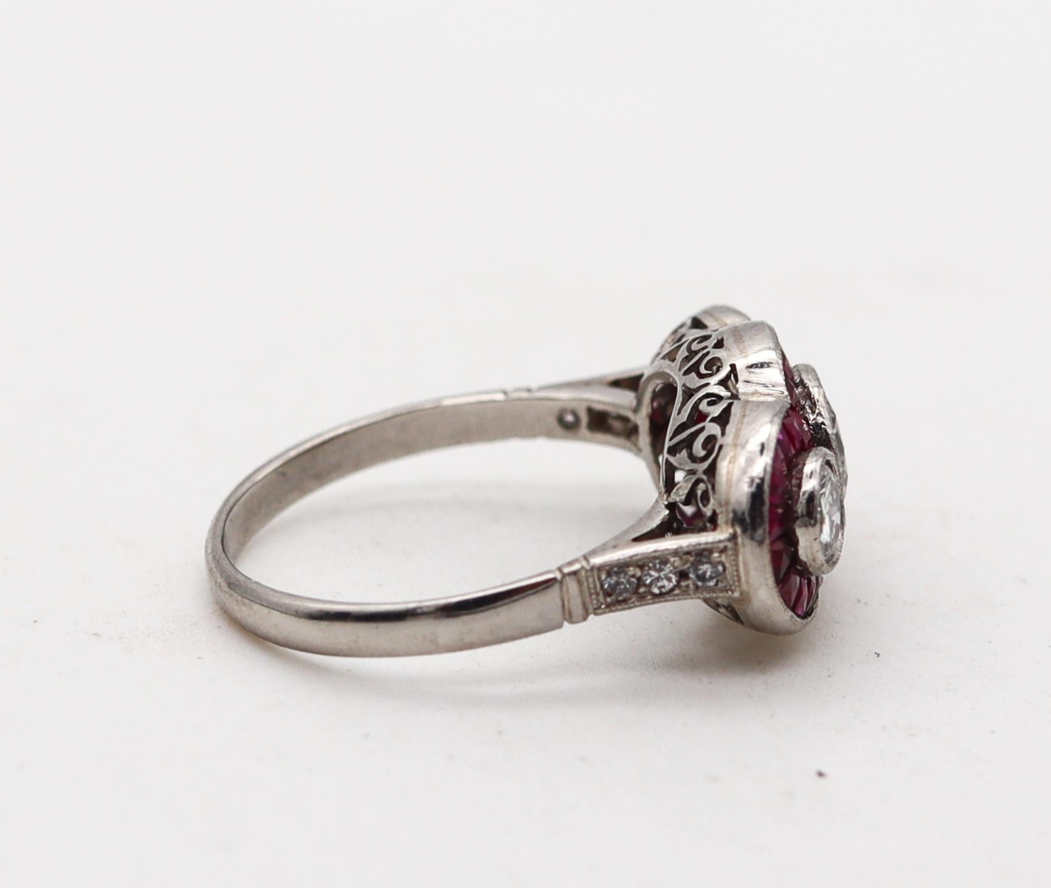 Art Deco 1925 Three Gems Ring In Platinum With 1.42 Ctw Diamonds And Rubies In Excellent Condition For Sale In Miami, FL