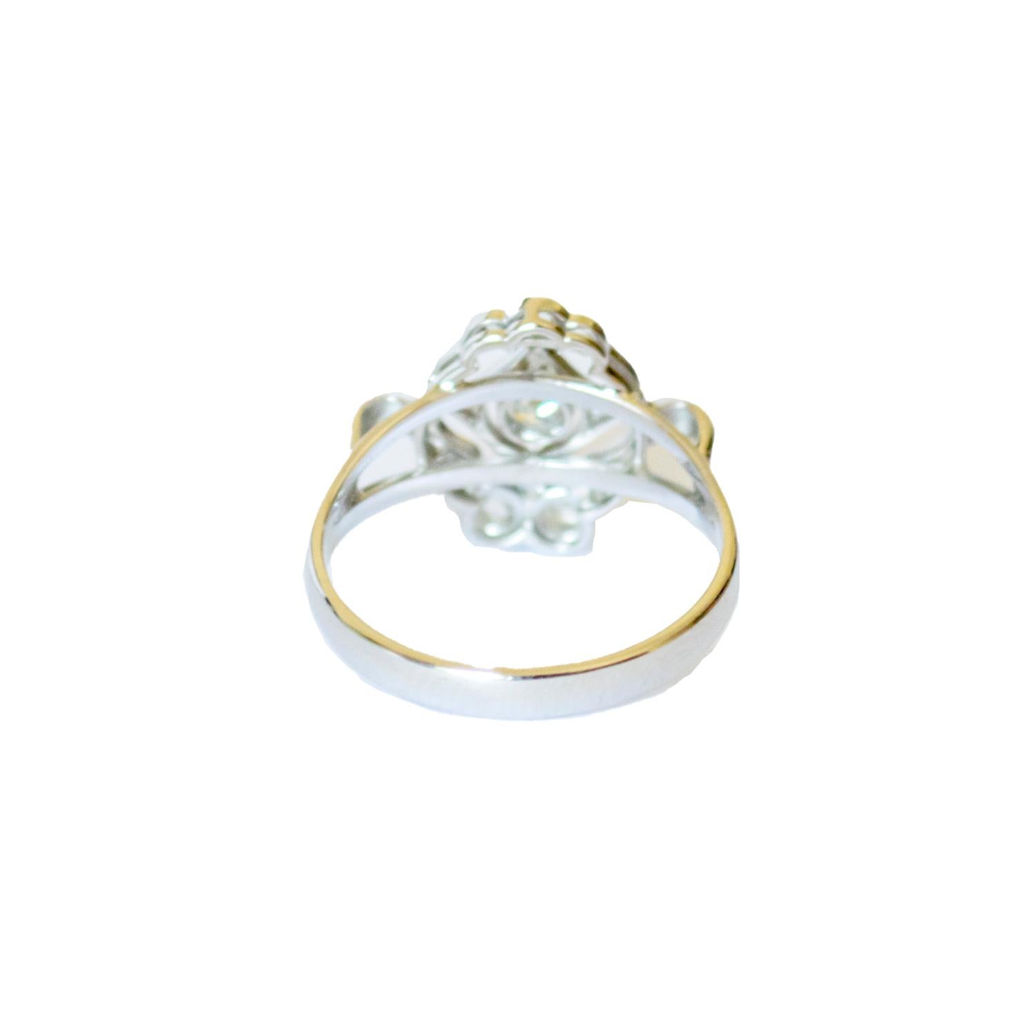 Art Deco 1930-1935 Diamond 18K Gold Ring In Good Condition For Sale In MADRID, ES