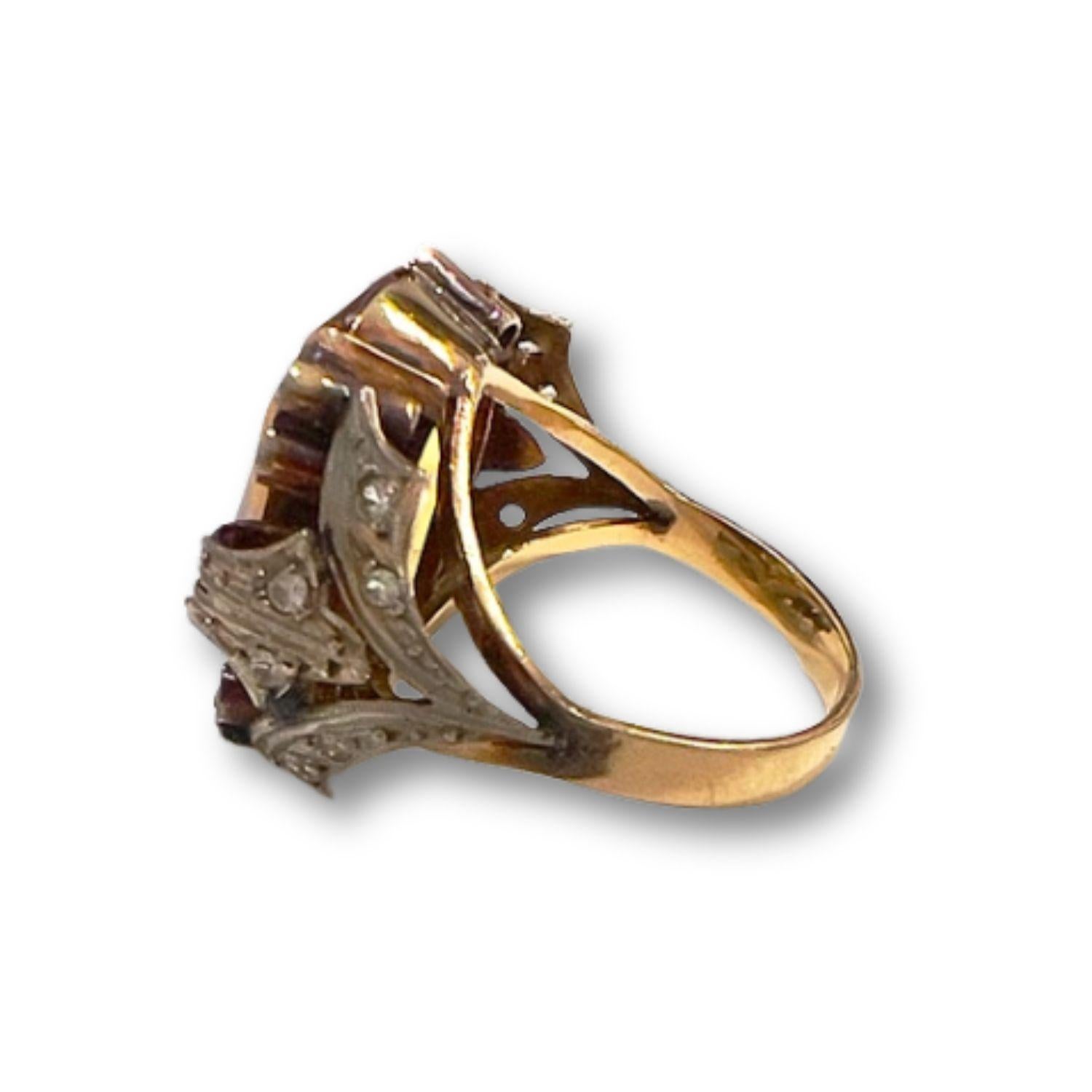 Art Deco 1930-1935 0.20 carat Diamond and Citrine Gold and Platinum Cluster Ring For Sale