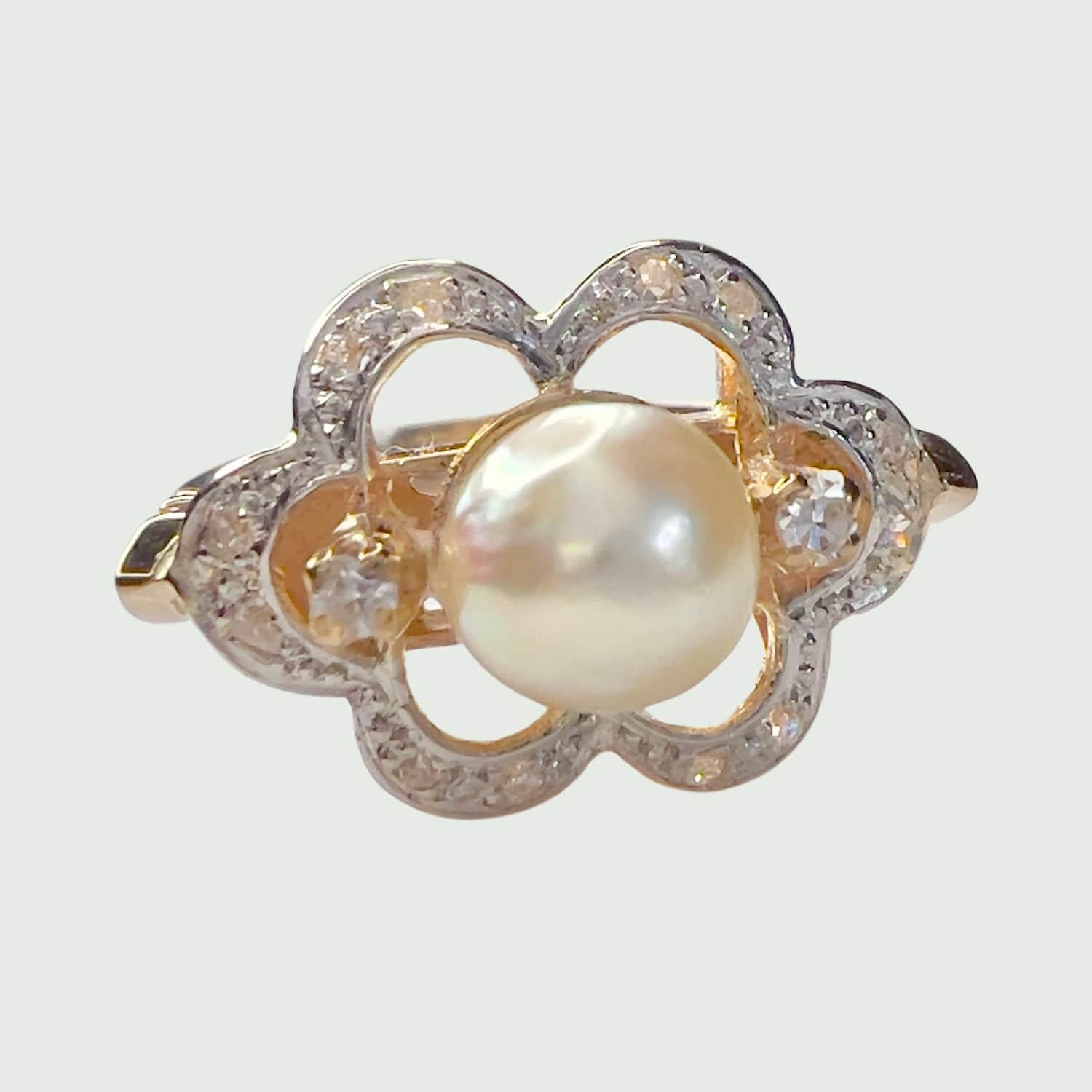Art Deco 1930-1935 Diamond and Cultured Pearl Gold Ring In Good Condition In MADRID, ES