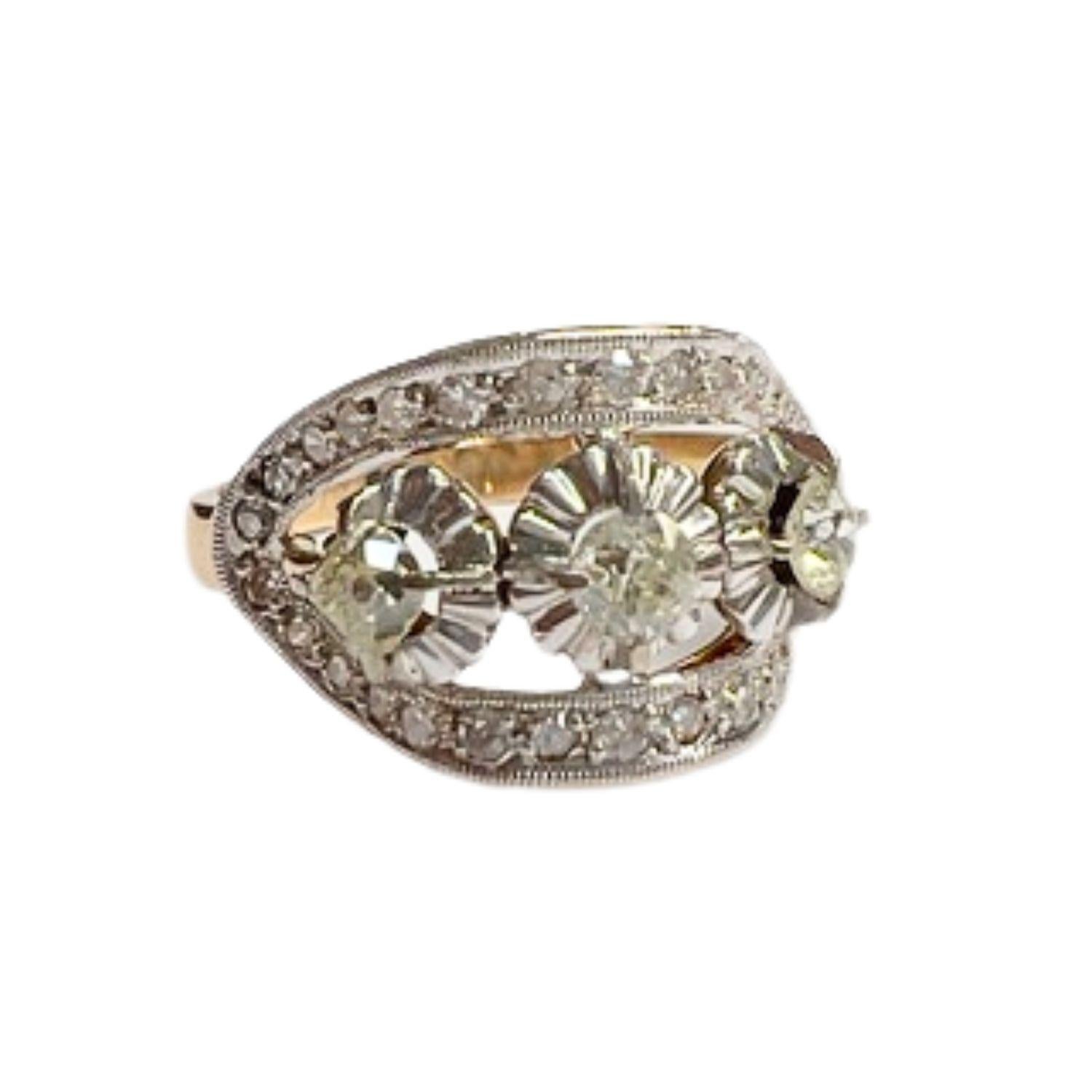 Anillo Art Déco 1930-1935 de oro y platino con diamantes Art Decó en venta