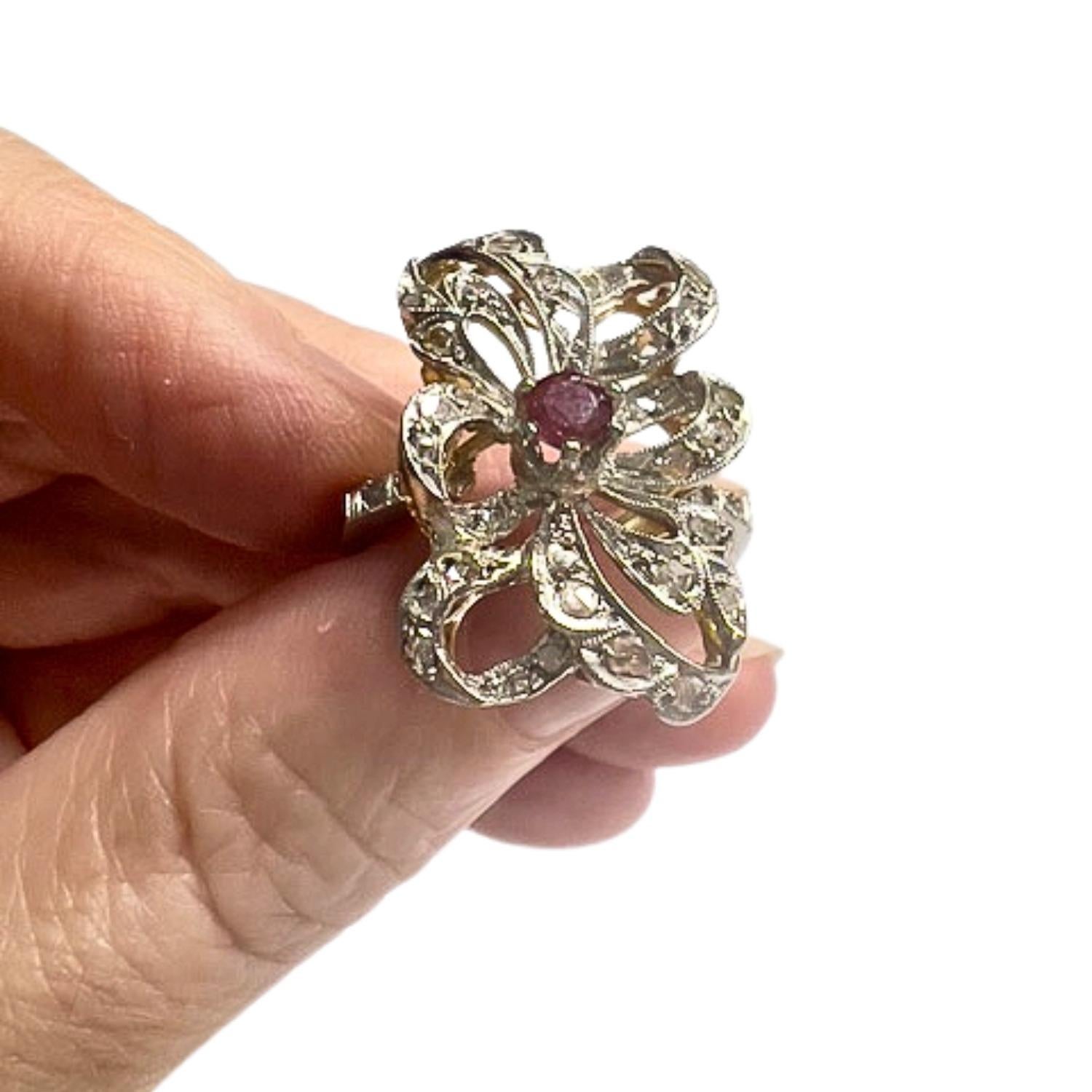 Art déco 1930-1935  Diamants 0.68ct  Bague en or 18K et platine 950 avec rubis 0,20ct Bon état à MADRID, ES