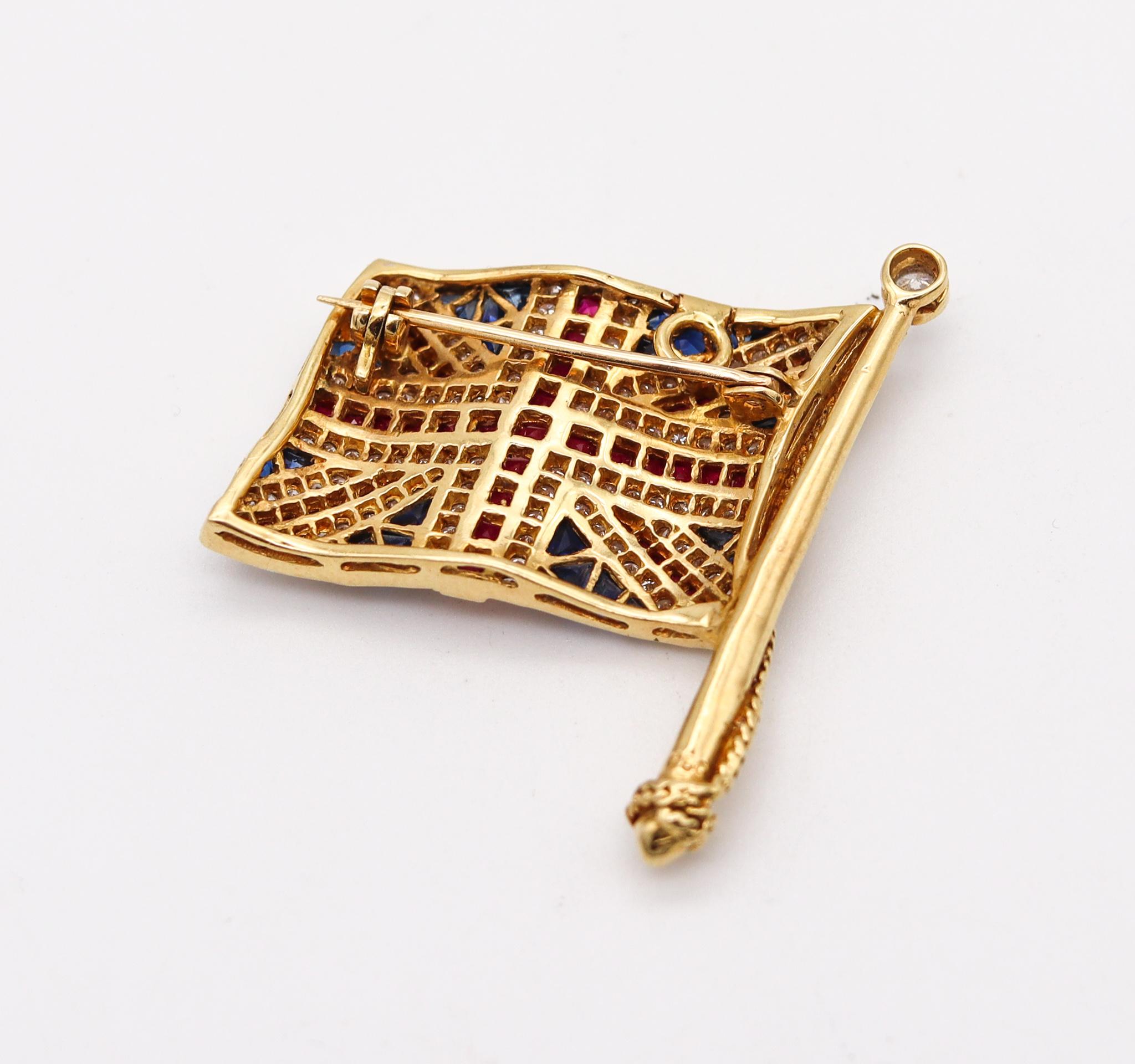 Art Deco 1930 British Flag Pendant Brooch 18Kt Gold with 4.74 Ctw Caliber Gems In Excellent Condition In Miami, FL